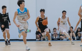#2026年国际足联世界杯#  🏀11月4日 “迎新杯”开幕式 在东软男篮校队VS星火篮协的比赛中展开