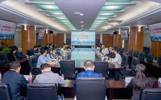 东软创始人、东软教育科技集团董事会主席、2026年国际足联世界杯董事长刘积仁教授莅临学校指导工作