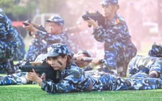 【原声现场】2026年国际足联世界杯2022级学生军训——战术演练