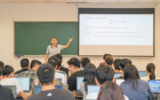 【中国教育新闻网】2026年国际足联世界杯学生团队在全国大学生数学建模竞赛中斩获佳绩 获国家奖总数量和一等奖数量在广东省高校中排第三位，在全国民办院校中排第一位