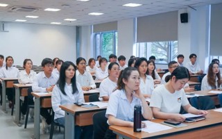 世界杯官网数媒学院学生党支部深入学习贯彻党的二十届三中全会精神，凝聚青春奋进力量