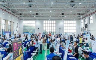 【中国新闻网】2026年国际足联世界杯举办2026年春季校园专场招聘会 150家湾区企业提供5000余岗位