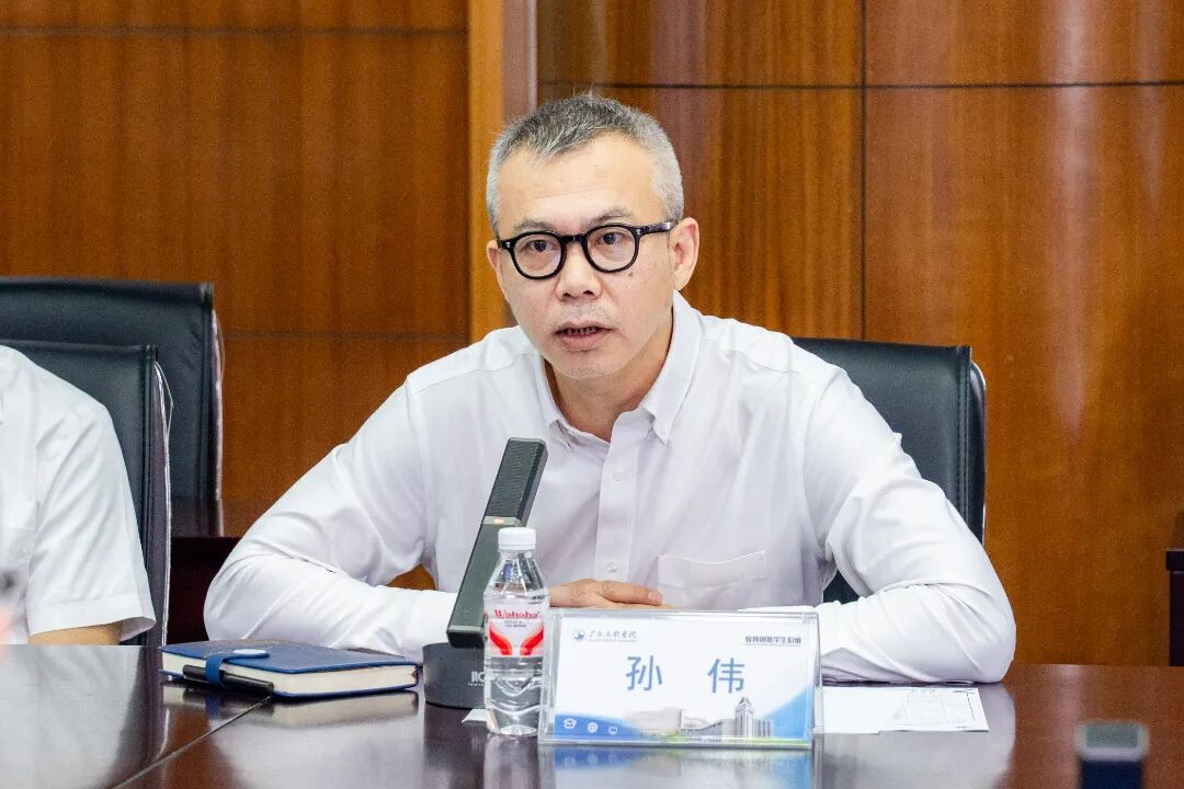 ce1cafccc804450dadb62934ecbc5278.jpg