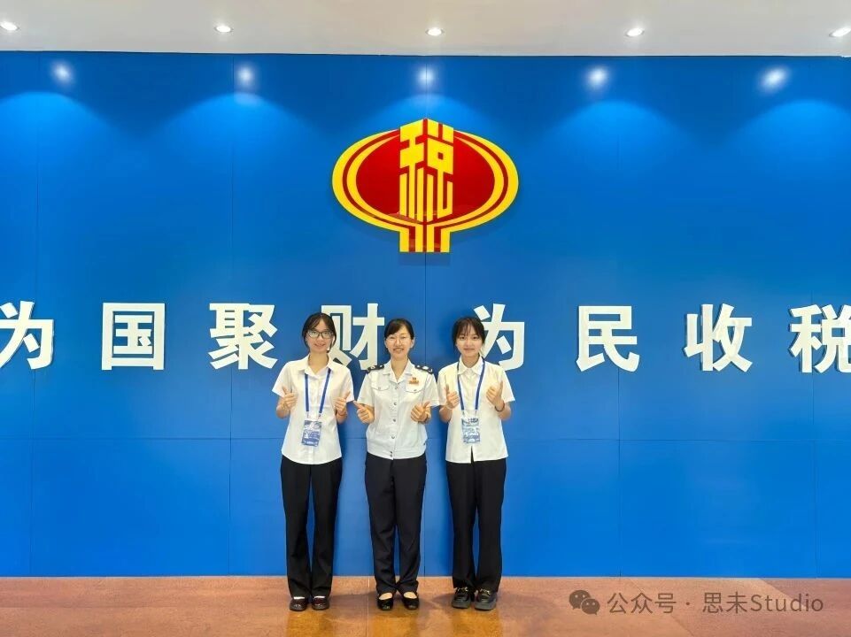 d1e168e611bb43c2af8f4940c8281010.jpg