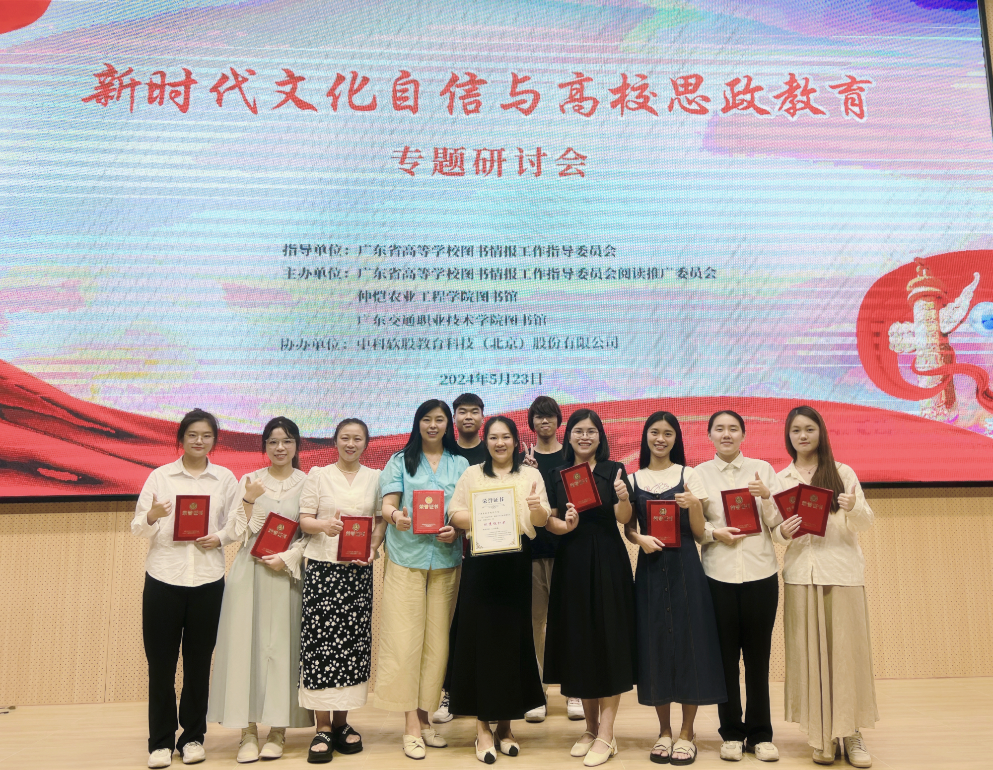 dafdc617e9694fc18a1eb8cc5a7df175.jpg dafdc617e9694fc18a1eb8cc5a7df175.jpg