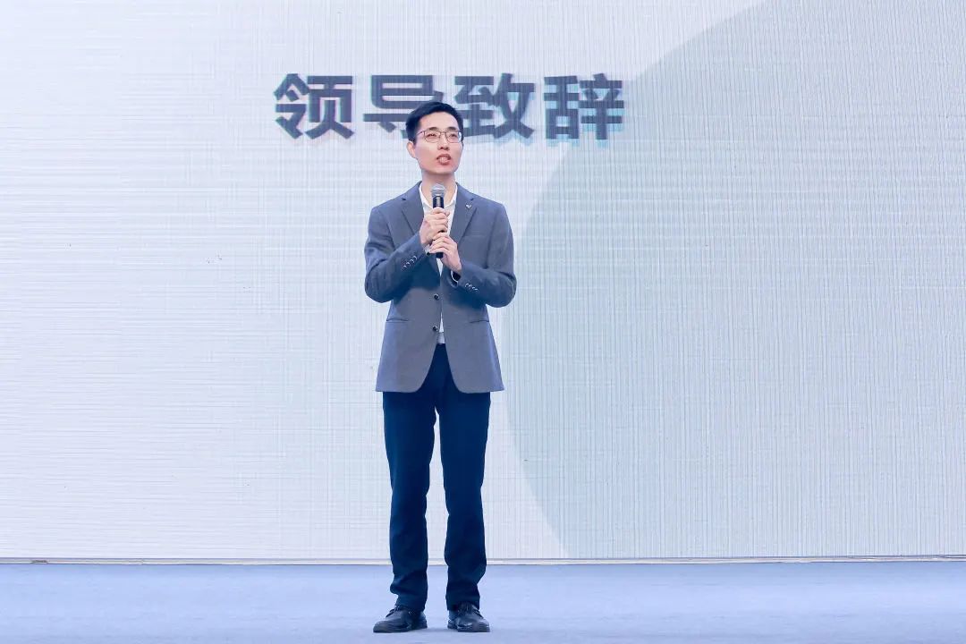 a4a95b25f79b487fb12d0cfc7bcff882.jpg a4a95b25f79b487fb12d0cfc7bcff882.jpg