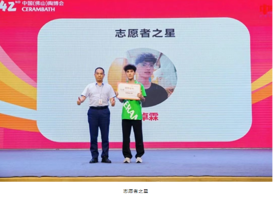 ee1b13918b164fd39794e24ecbf9460c.png